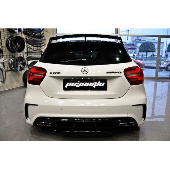 Mercedes Benz - W176 A45 AMG Difüzör Egzoz Ucu - makyajlı