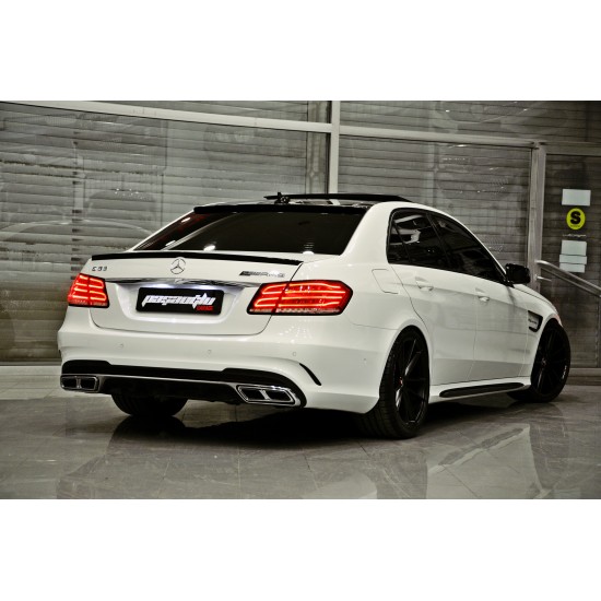 Mercedes Benz - W212 E Sedan E63 AMG Cam Üstü Spoiler