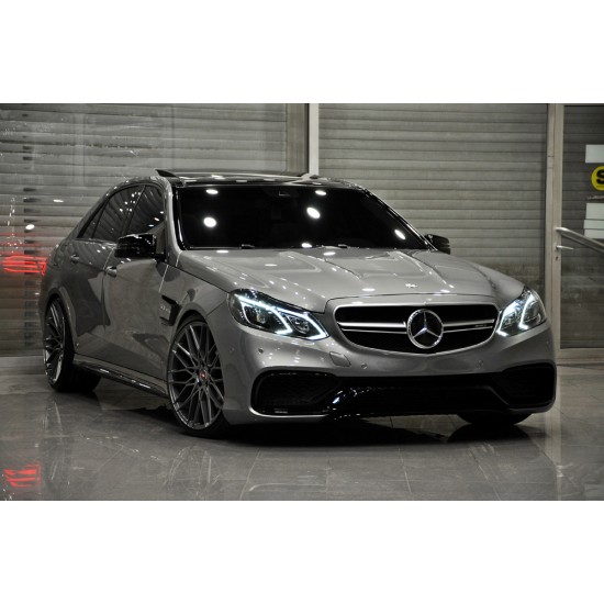 Mercedes Benz - W212 E Sedan E63 AMG Kaput