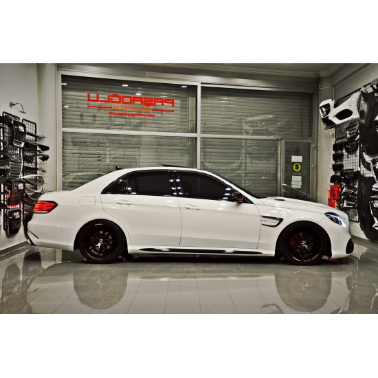 Mercedes Benz - W212 E Sedan E63 AMG Çamurluk Kaşları