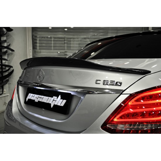 Mercedes Benz - W205 C Serisi C63S Bagaj Logosu Krom