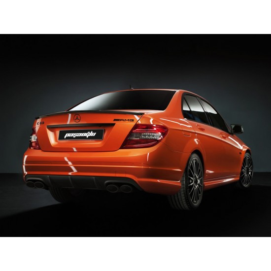 Mercedes Benz - W204 C Sedan C63 AMG Body Kit 2007-2011