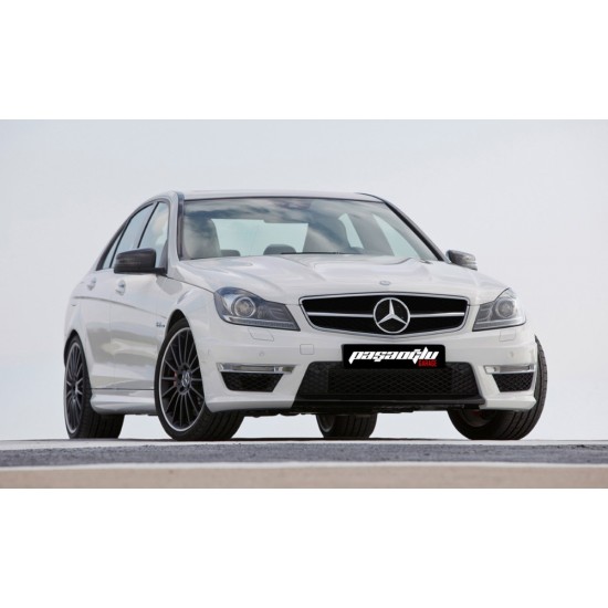 Mercedes Benz - W204 C Sedan C63 AMG Body Kit 2011-2014