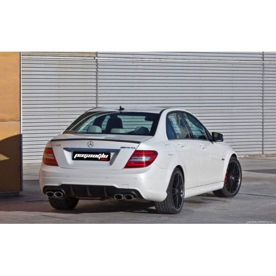 Mercedes Benz - W204 C Sedan C63 AMG Body Kit 2011-2014