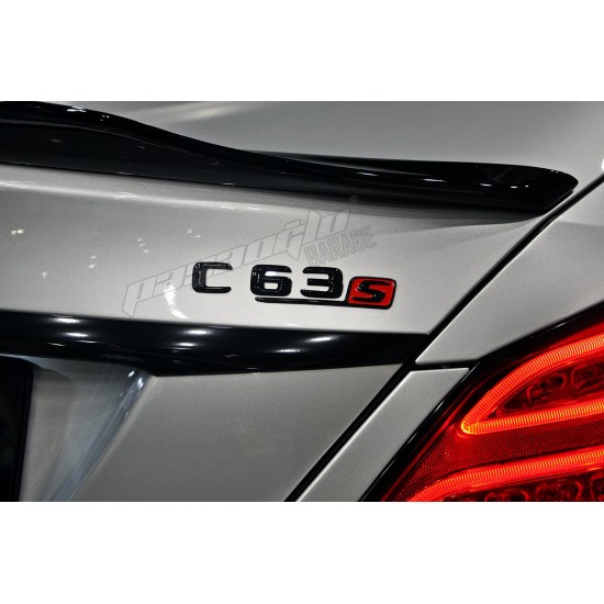 Mercedes Benz - W205 C Serisi C63S Siyah Bagaj Logosu