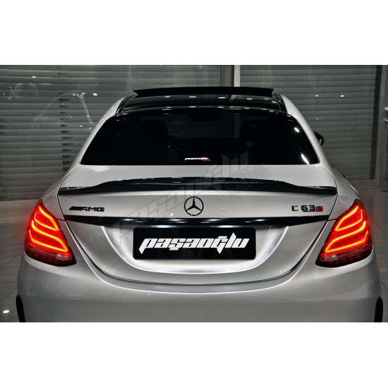 Mercedes Benz - W205 C Serisi C63S Siyah Bagaj Logosu