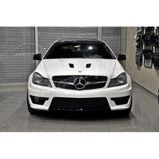 Mercedes Benz - W204 C63 AMG Black Edition Kaput 2011-2014