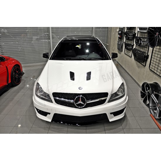 Mercedes Benz - W204 C63 AMG Black Edition Kaput 2011-2014