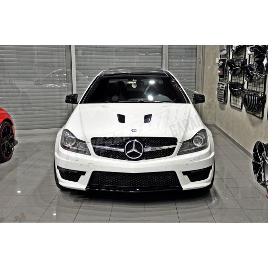 Mercedes Benz - W204 C63 AMG Black Edition Kaput 2011-2014